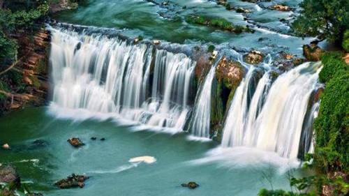 贵州十大著名景点（贵州十大著名景点黄果树瀑布有哪些）